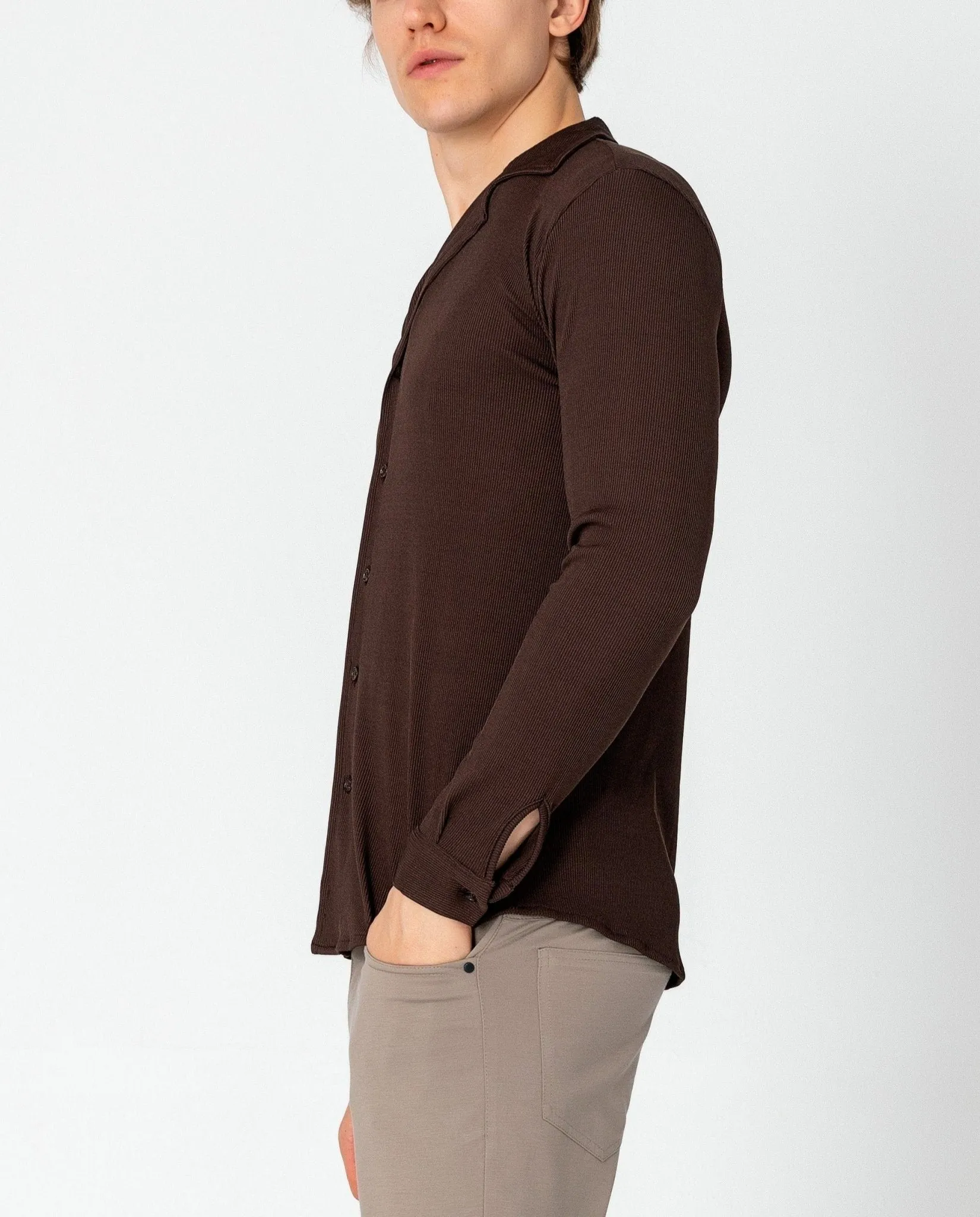 Lightweight Drapery Plisse Shirt - Brown