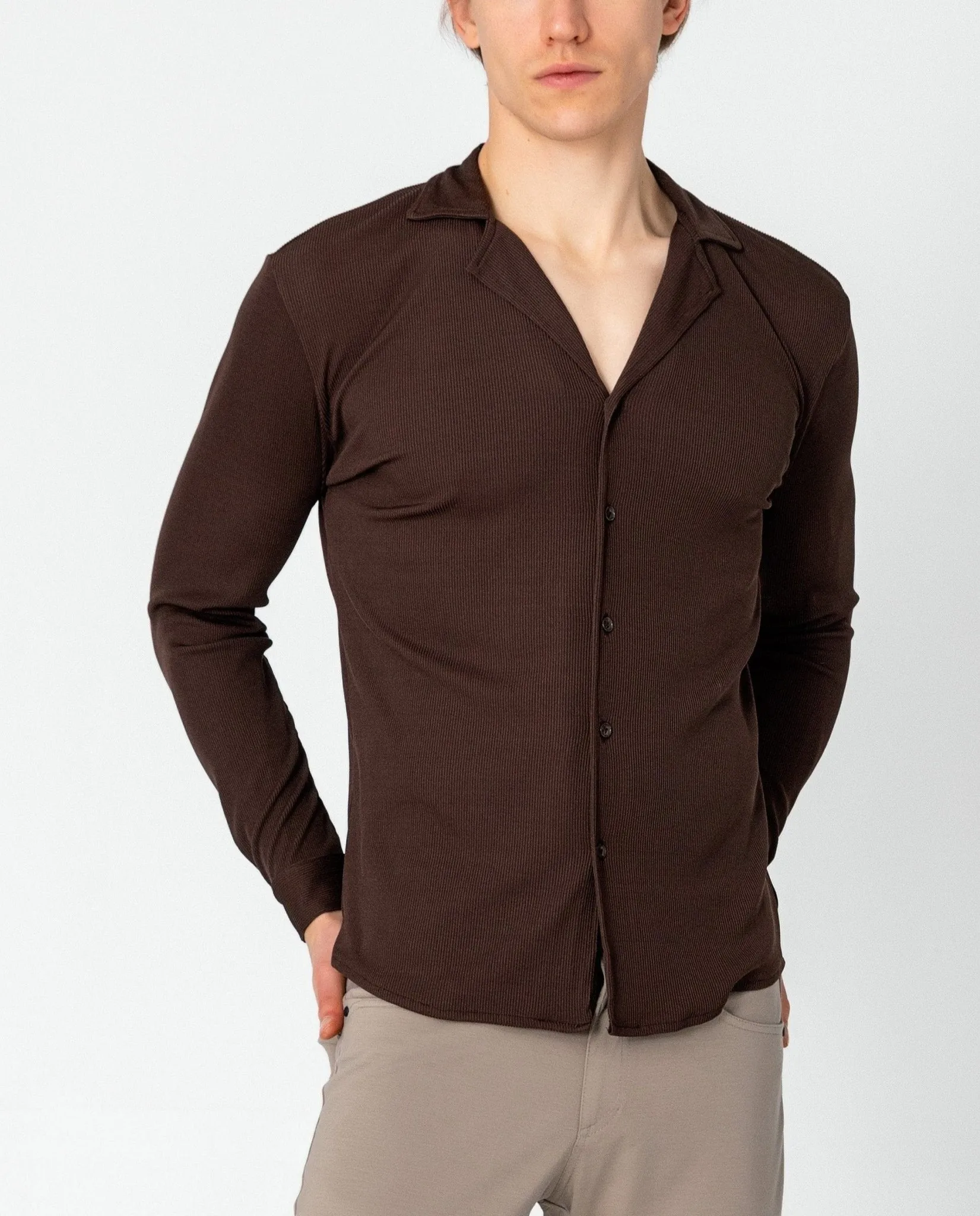 Lightweight Drapery Plisse Shirt - Brown