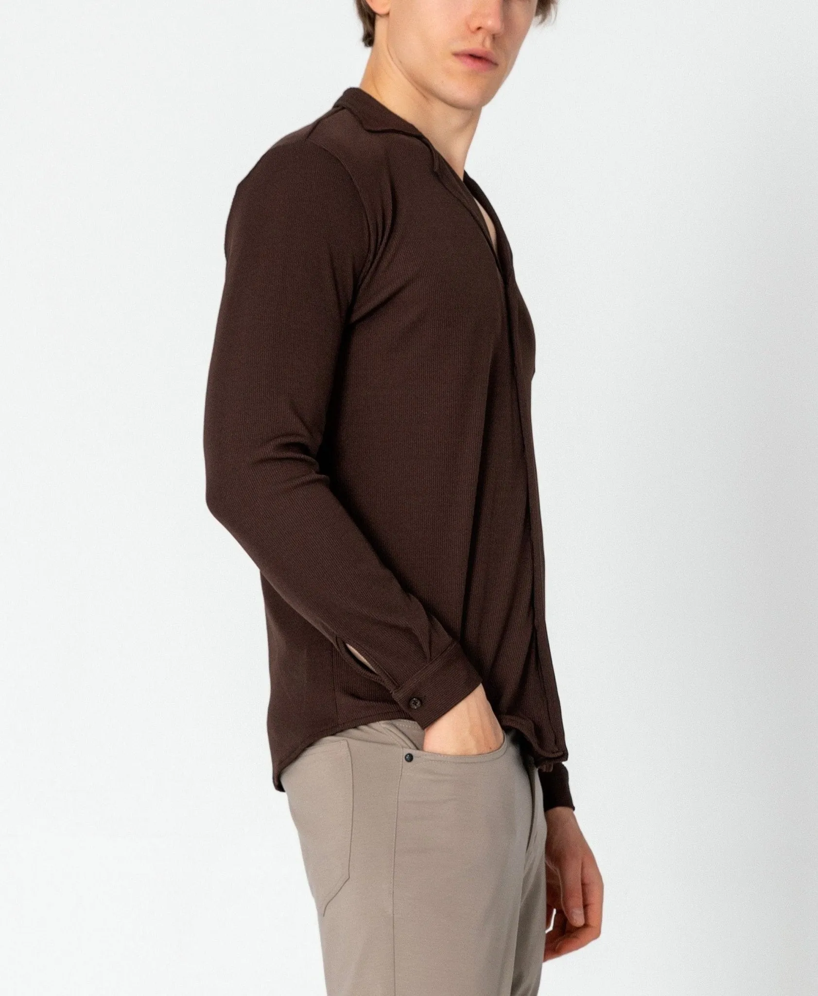 Lightweight Drapery Plisse Shirt - Brown